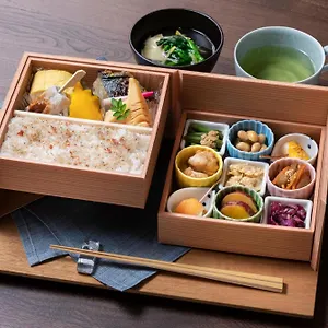 カンデオホテルズ京都烏丸六角 **** 京都市